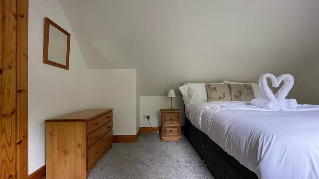 Kerrowdown Cottage-Self Catering For 4 In The Highlands Drumnadrochit Ngoại thất bức ảnh