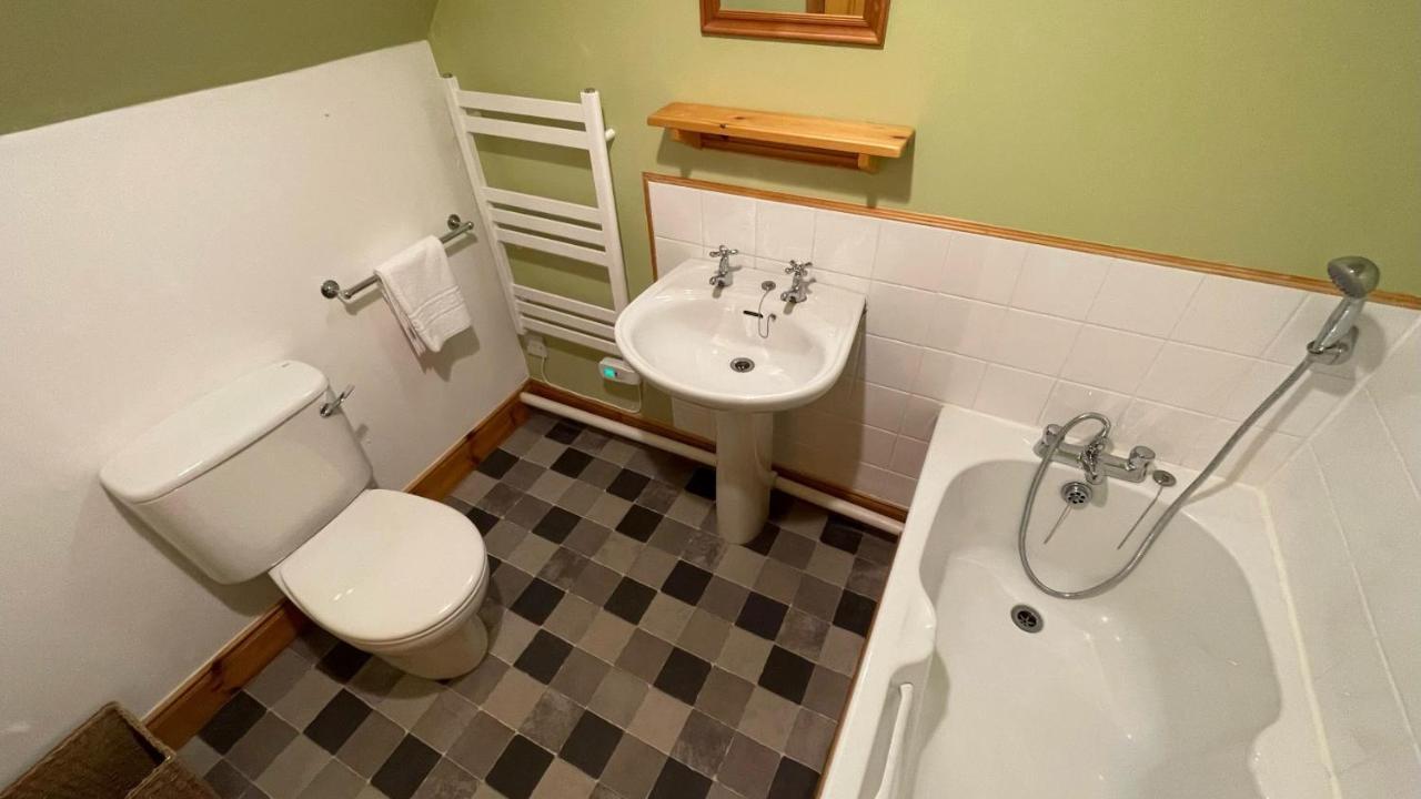 Kerrowdown Cottage-Self Catering For 4 In The Highlands Drumnadrochit Ngoại thất bức ảnh